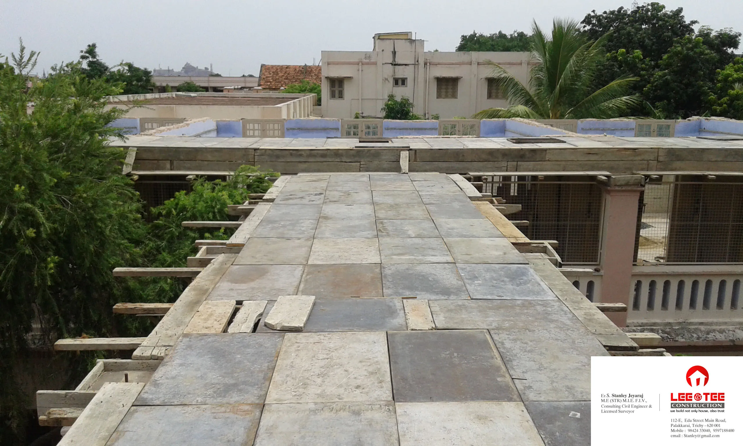 Lee & Tee Constructions